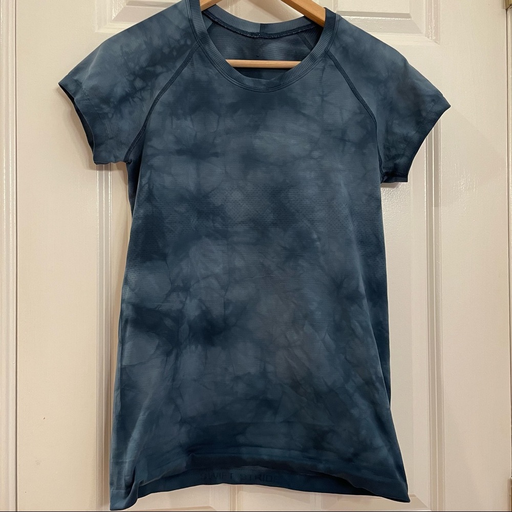 tie dye lululemon swiftly tech